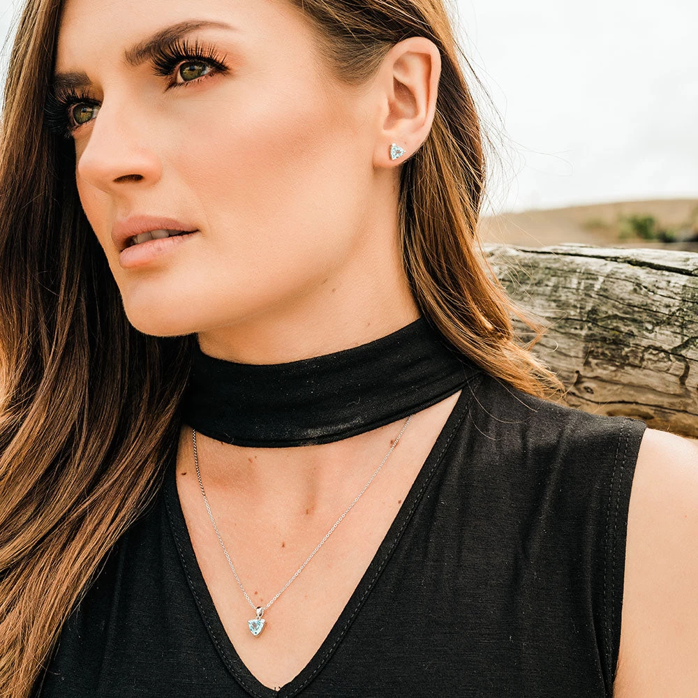 Er4756 Azure Trillion Starlight Stud Earrings By Montana Silversmiths - Image 2