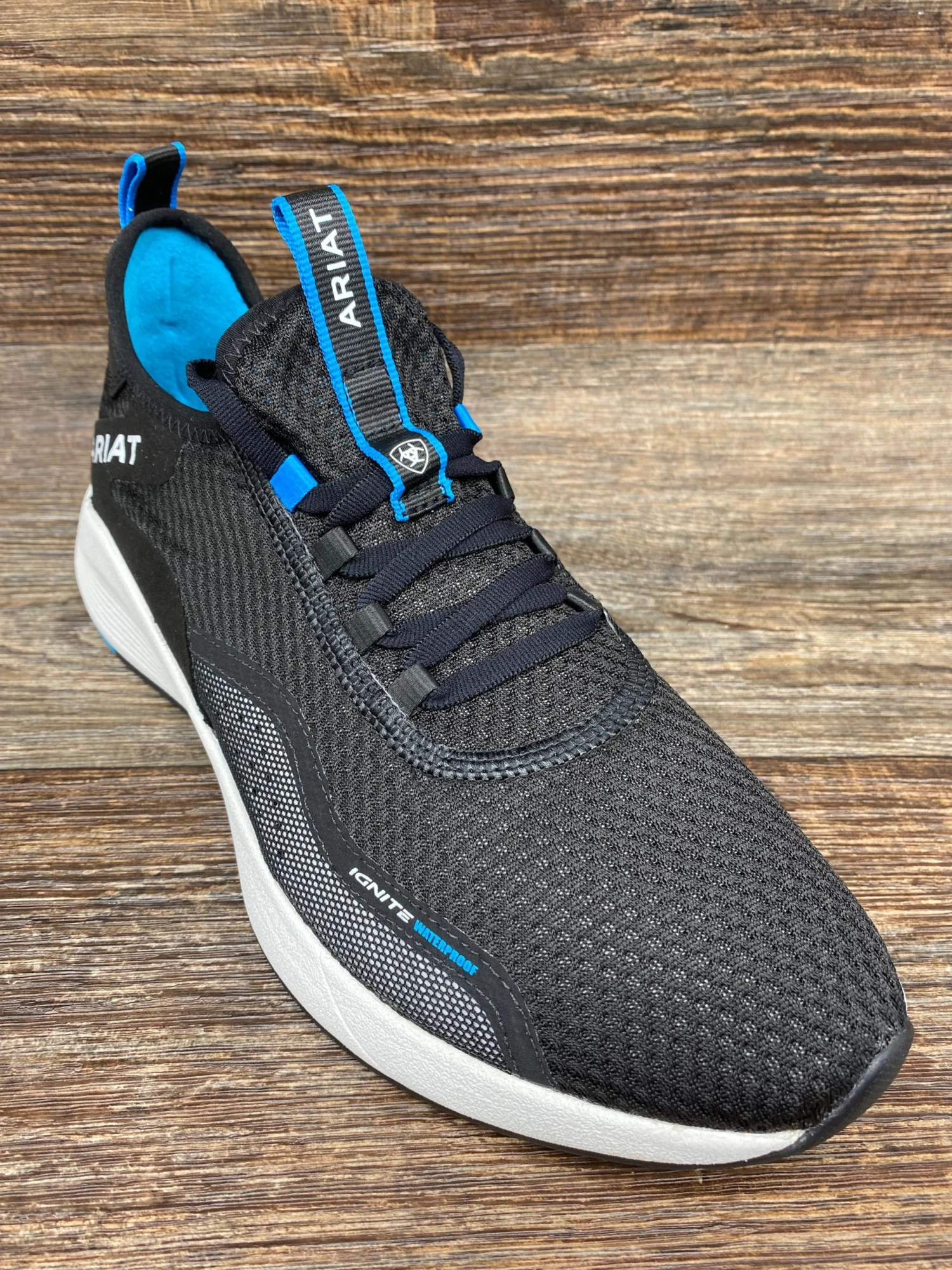 10038439 Men's Ignite H2O Waterproof Athletic Shoe By Ariat