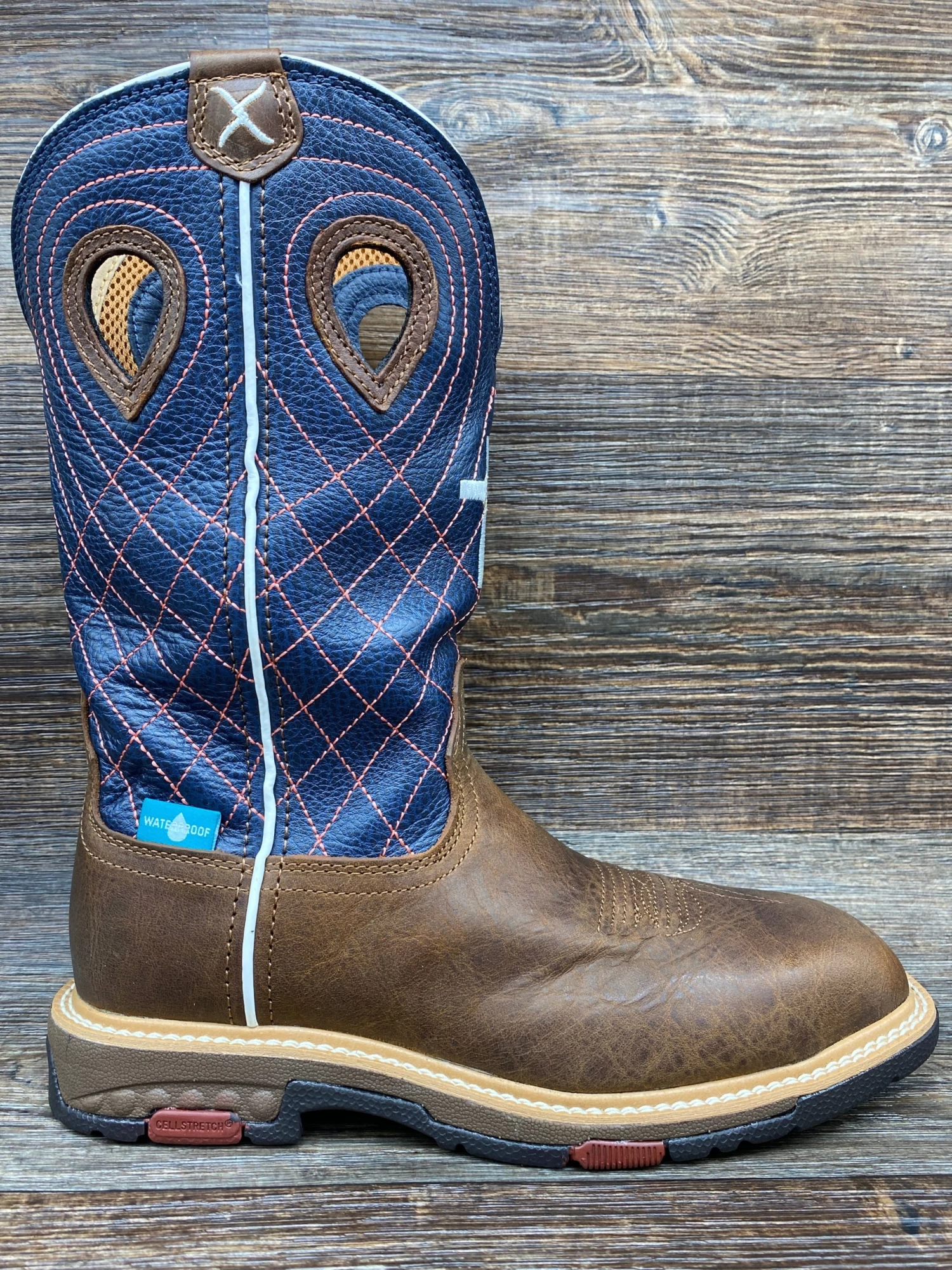 Wxbaw01 Women's Alloy Safety Toe Waterproof CellStretch Work Boot By Twisted X - Image 2