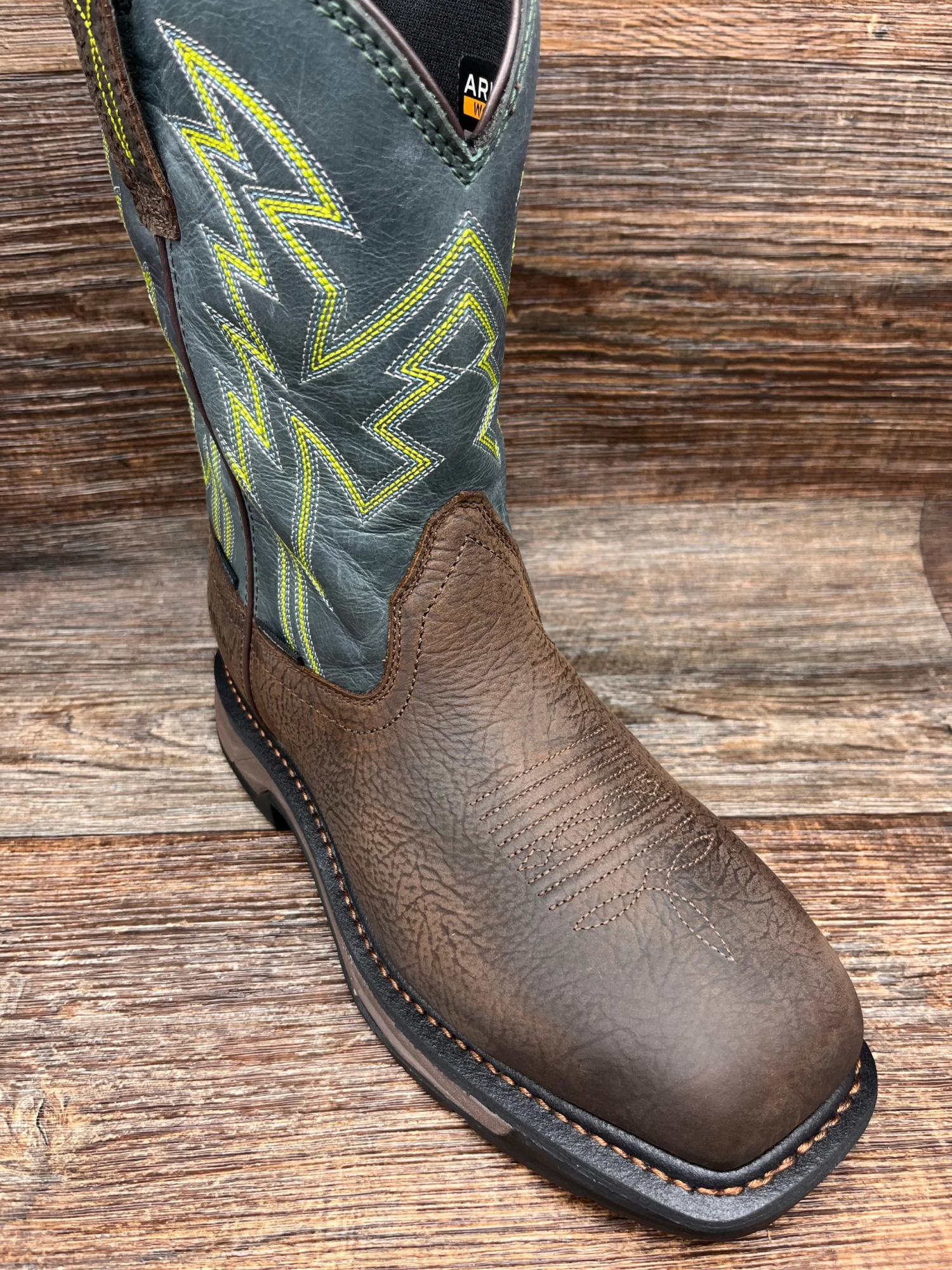 10038924 Men's Waterproof Carbon Safety Toe WorkHog XT With BOA System By Ariat - Image 2