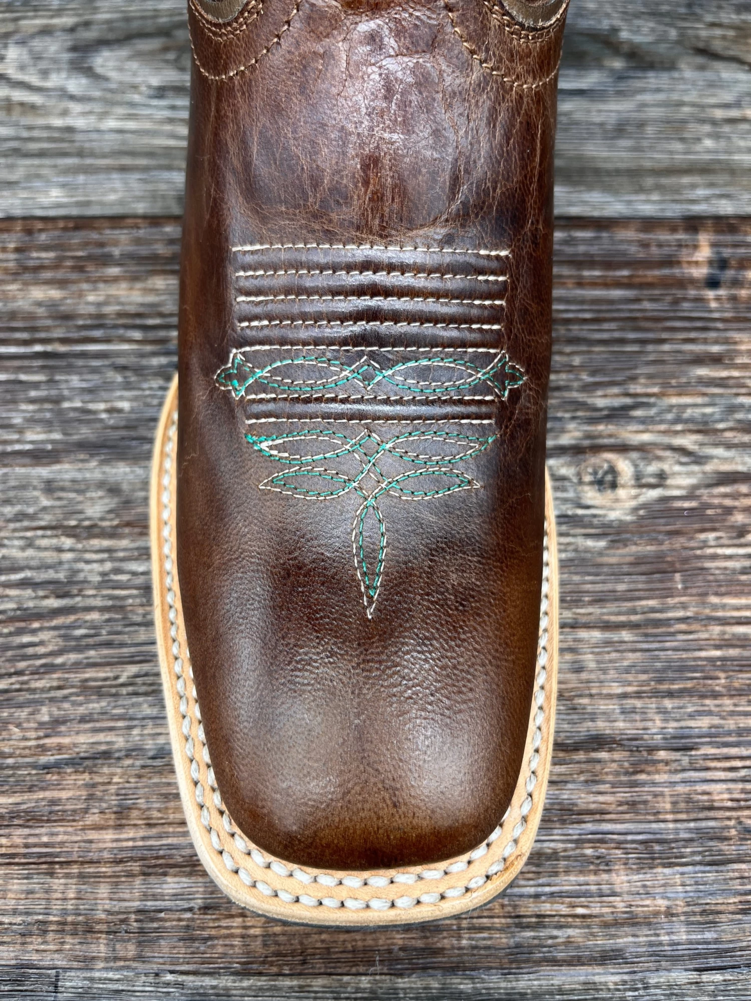 10040371 Women's Crossfire Picante Square Toe Western Boot By Ariat - Image 3