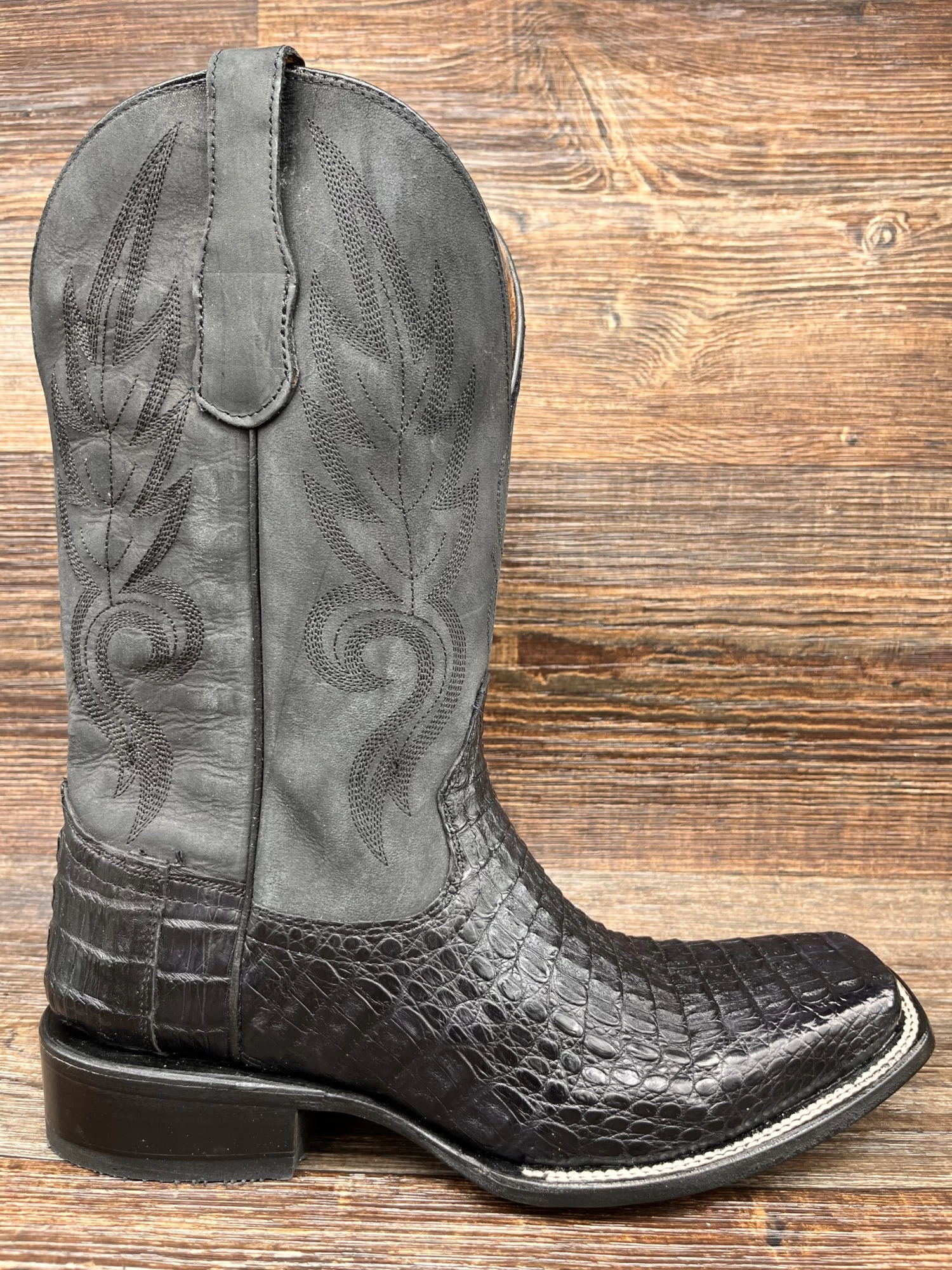 Corral L5743 Men's Black Belly Cut Caiman Square Toe Western Boot By Circle-G - Image 2