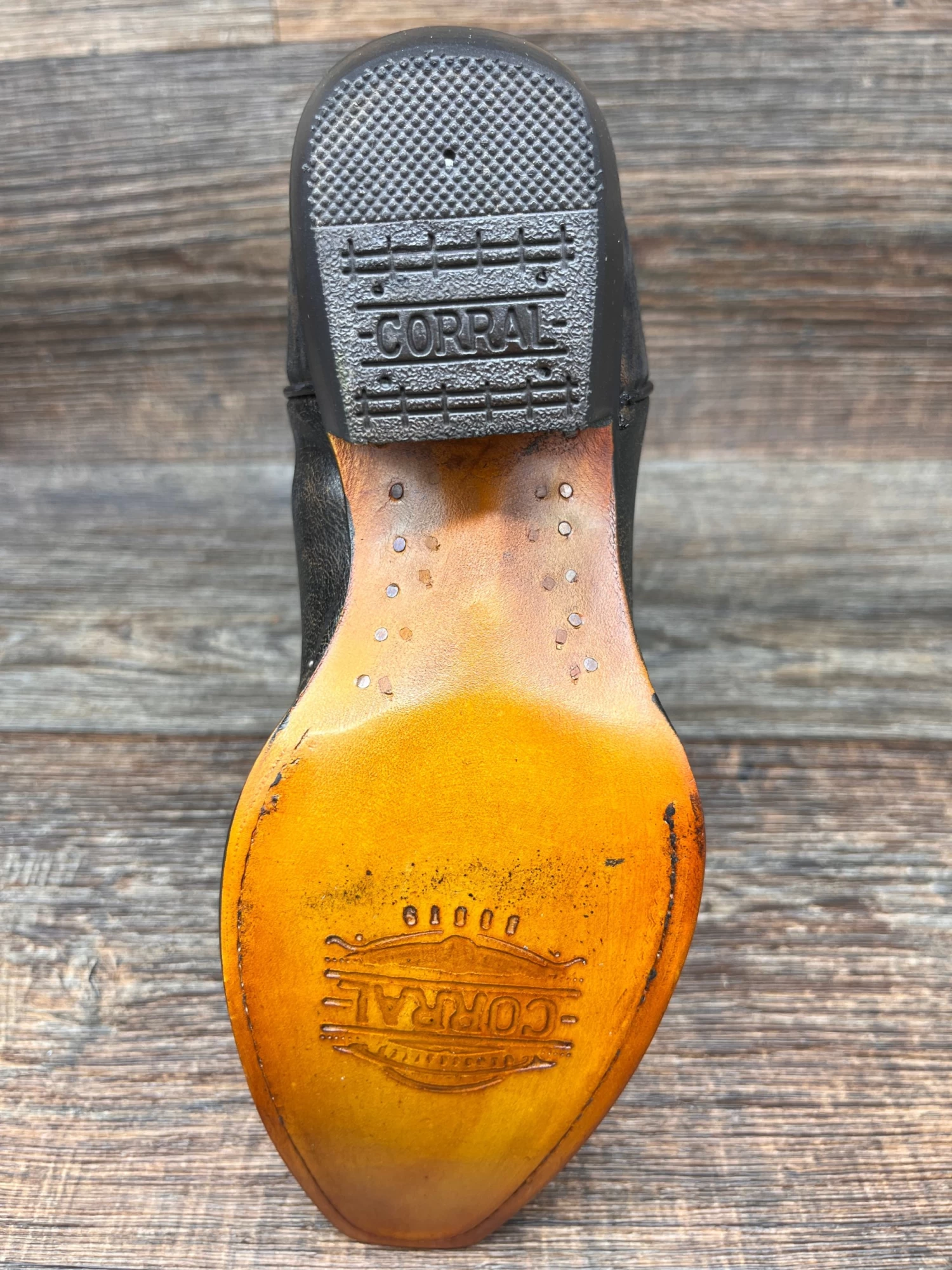 C3881 Ladies Snip Toe Leopard Trim Western Boot By Corral - Image 4