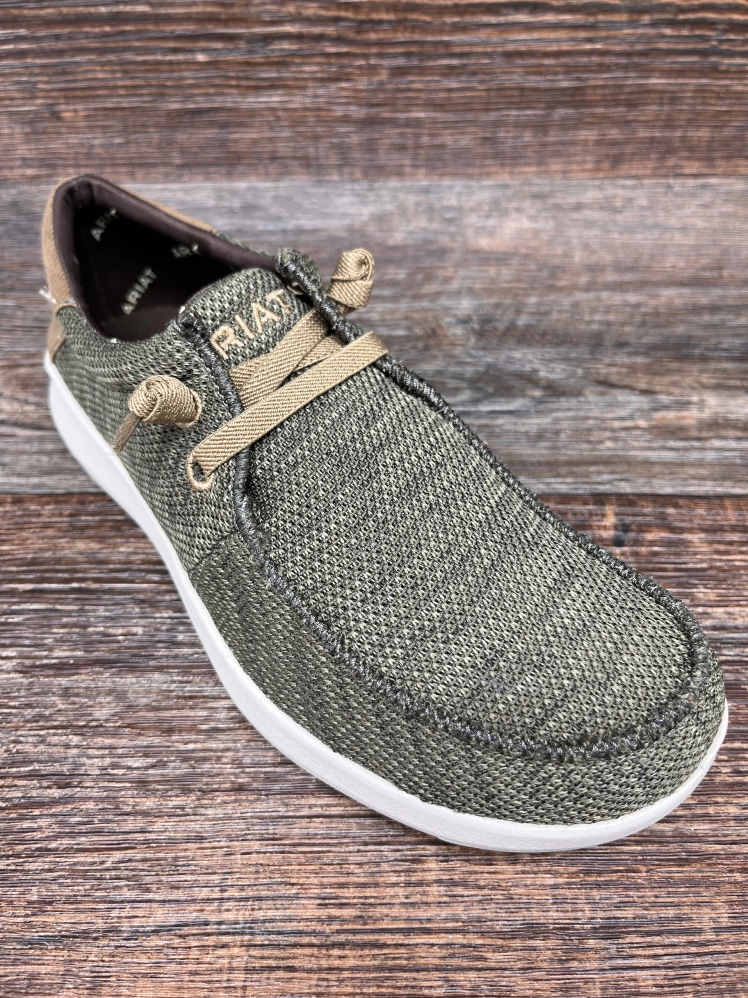 10042503 Men's Hilo Stretch Lace Casual Shoe By Ariat - Image 2