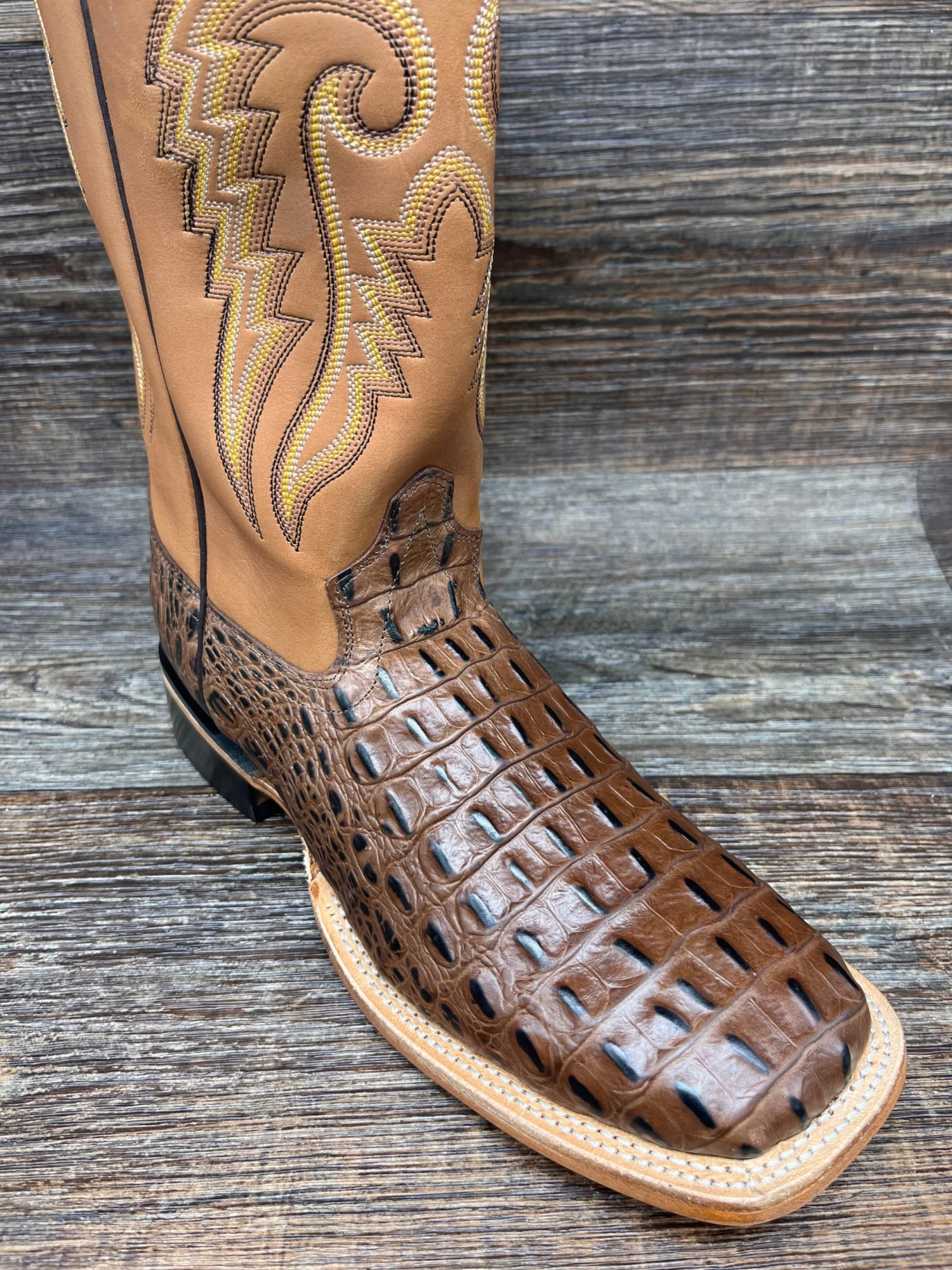 Bsm1886 Men's Cowhide Alligator Print Square Toe Western Boots By Old West - Image 2